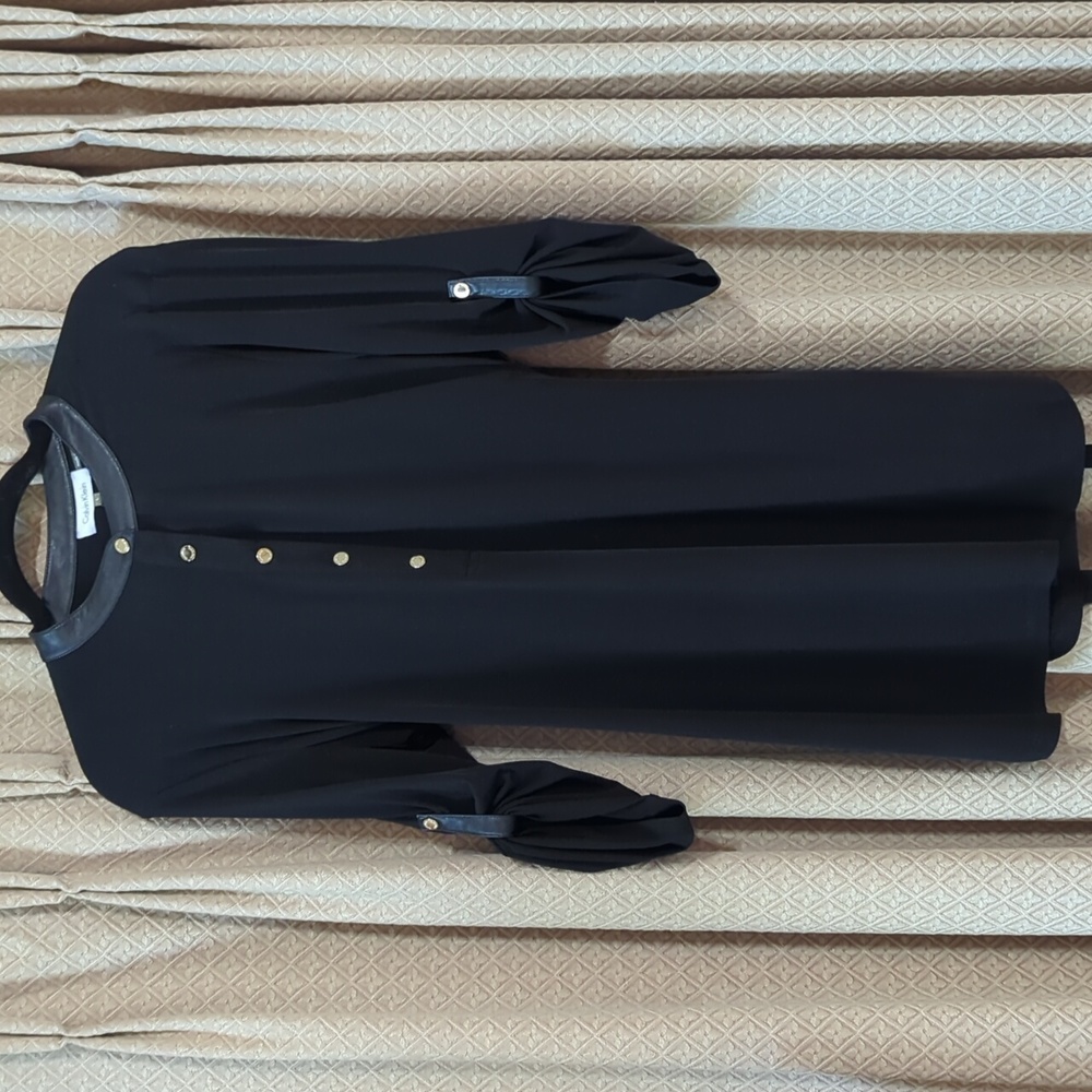Calvin Klein NWT Size Large Black Dress w/gold details and tie waist